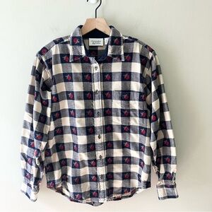 CHRISTOPHER & BANKS Apple Picking Graphic Flannel